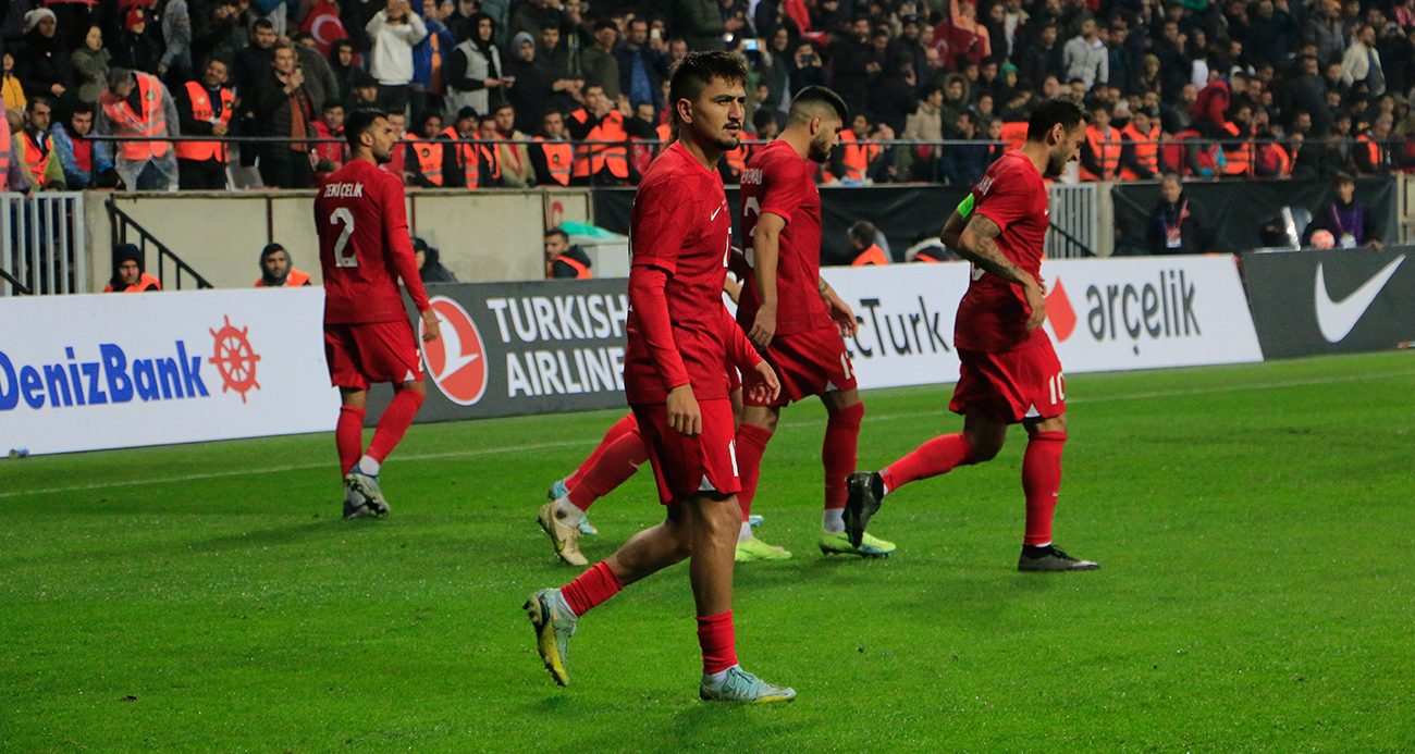 Türkiye FIFA dünya sıralamasında 42 sıraya geriledi