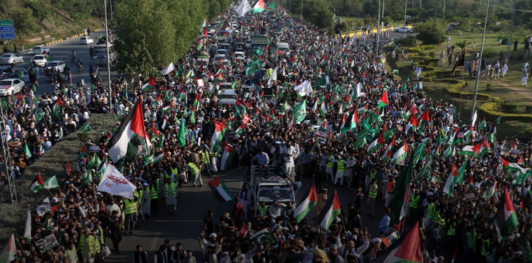 Pakistanda yaklaşık 1 milyon kişi İsraili protesto etti