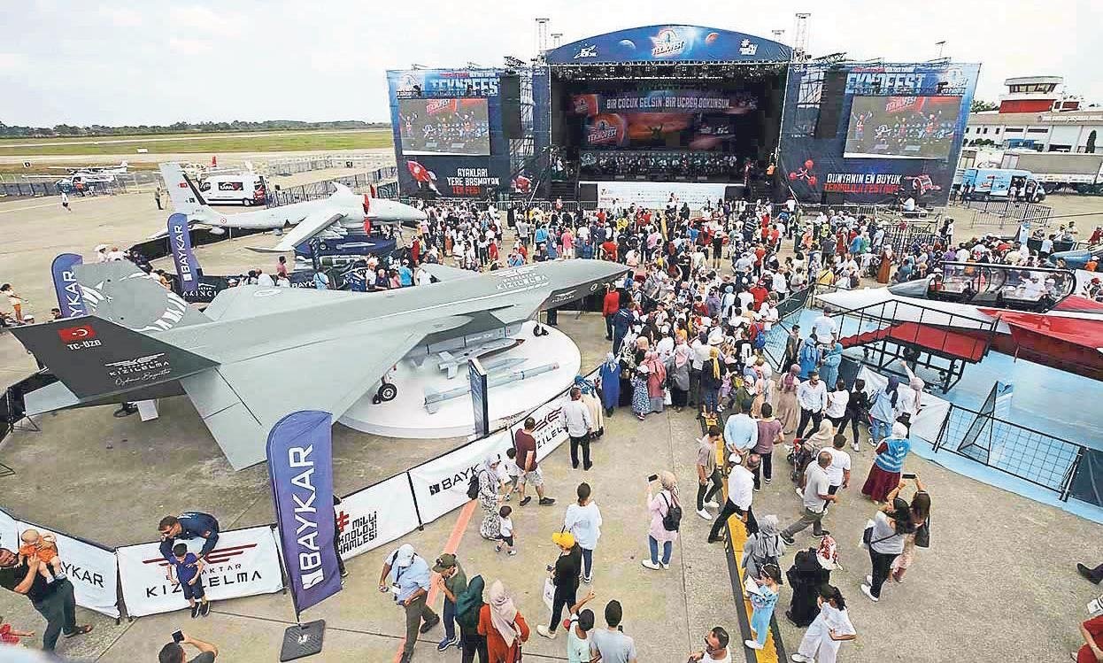 TEKNOFEST heyecanı İzmirde başladı