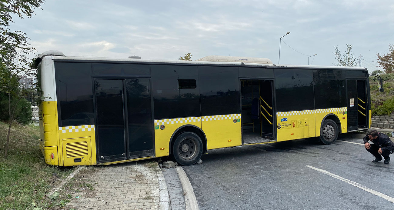 Başakşehirde kontrolden çıkan İETT otobüsü kaza yaptı