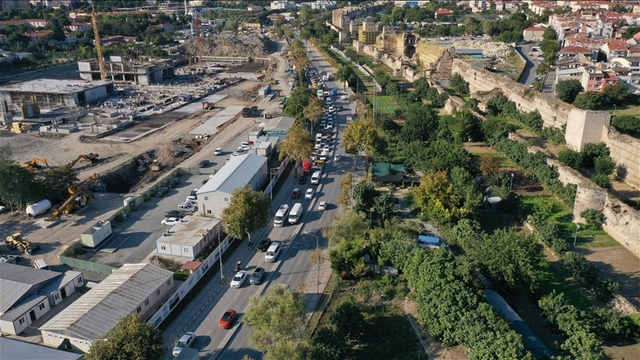 İstanbul'da yarın bazı yollar trafiğe kapatılacak