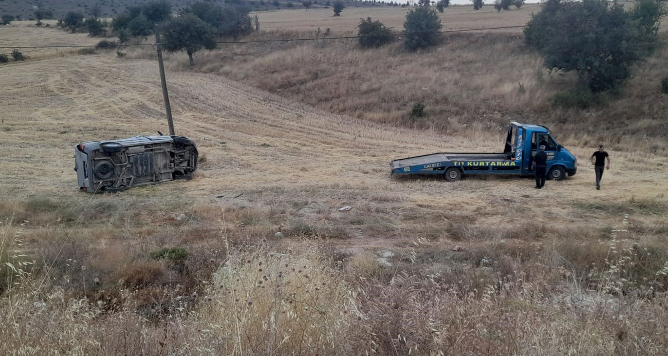 Konyada düğün yolunda kaza 1 ölü 3 yaralı